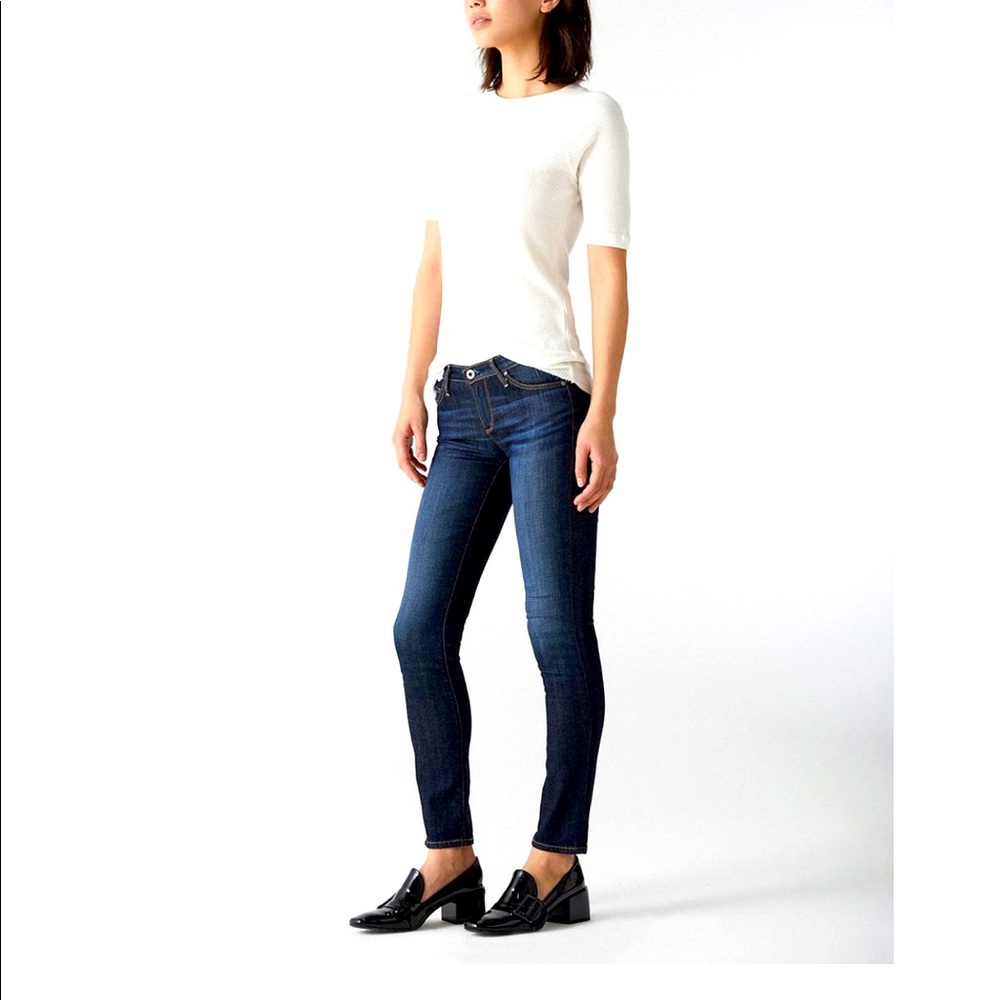 AG Stilt Dark Indigo Cigarette Jean like new 28